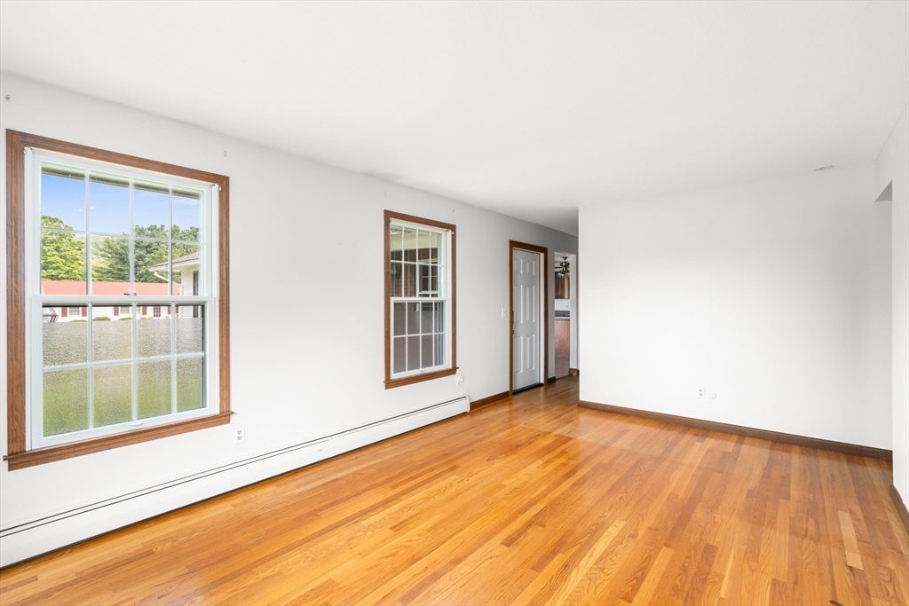 9 Sandra Rd