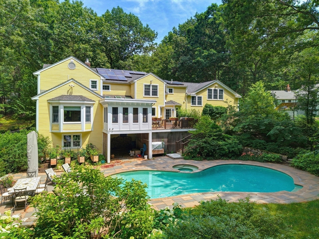 53 Spring Rd
