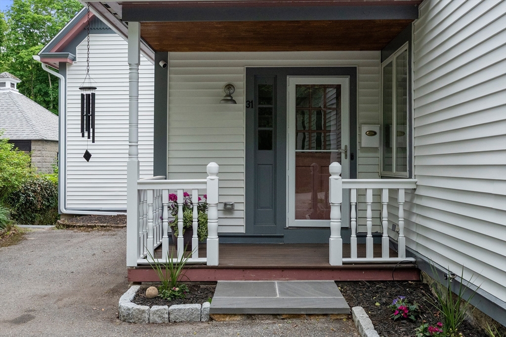 31 Pine Street