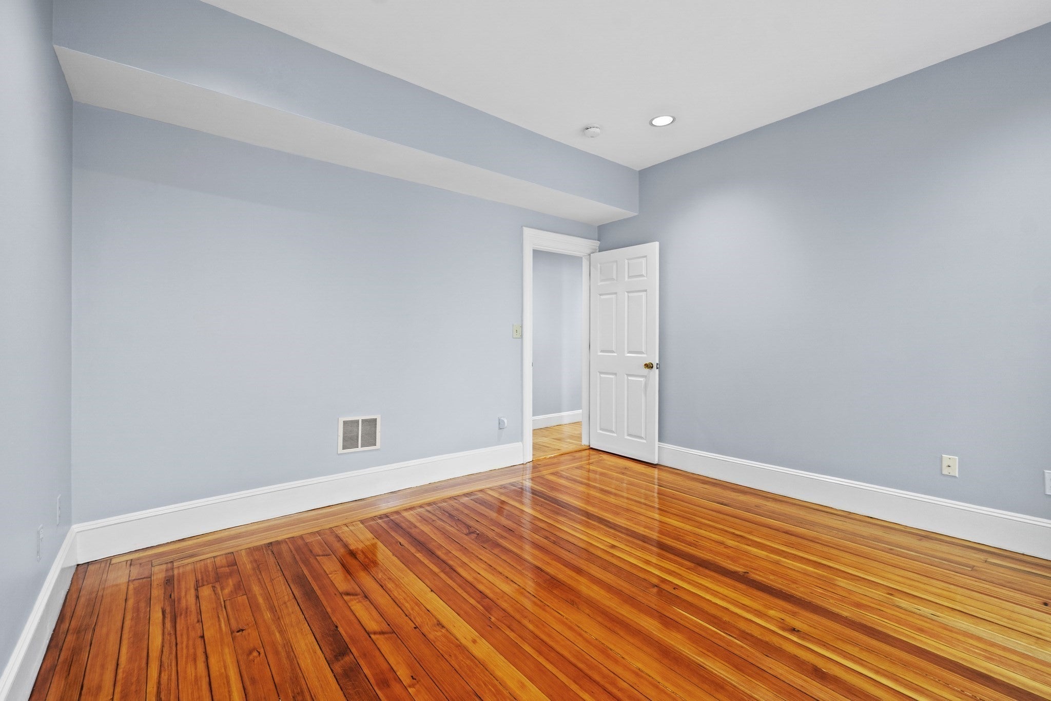 137 Poplar St #1, Boston, MA, 137 Poplar St #1, Boston, MA Photo #21