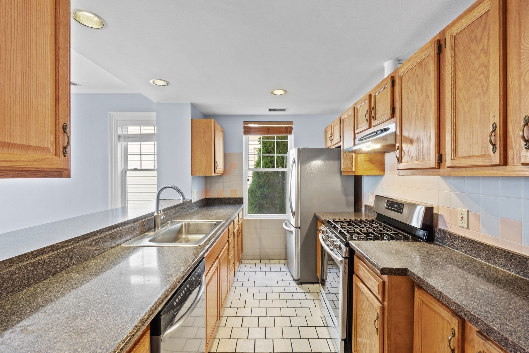 137 Poplar St #1, Boston, MA, 137 Poplar St #1, Boston, MA Photo #5