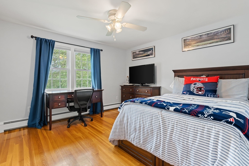 Winchester, Massachusetts 01890, United States, 3 Bedrooms Bedrooms, ,3 BathroomsBathrooms,Residential,Active,191060