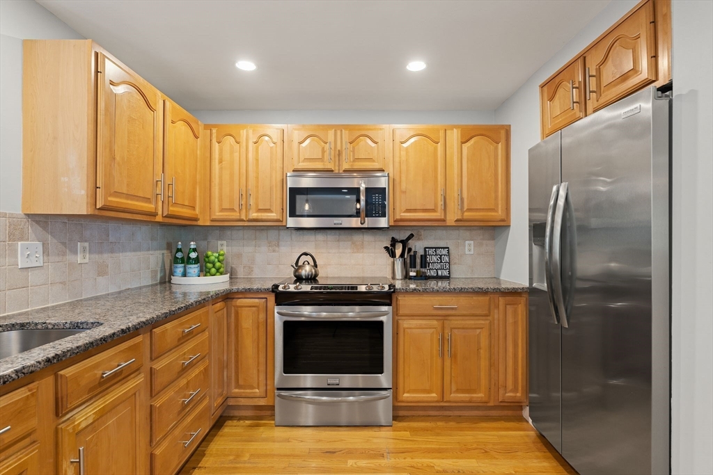 Winchester, Massachusetts 01890, United States, 3 Bedrooms Bedrooms, ,3 BathroomsBathrooms,Residential,Active,191060