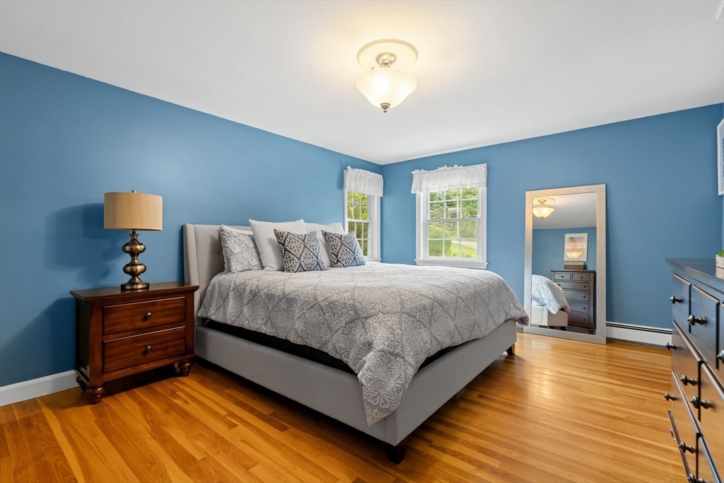 Winchester, Massachusetts 01890, United States, 3 Bedrooms Bedrooms, ,3 BathroomsBathrooms,Residential,Active,191060