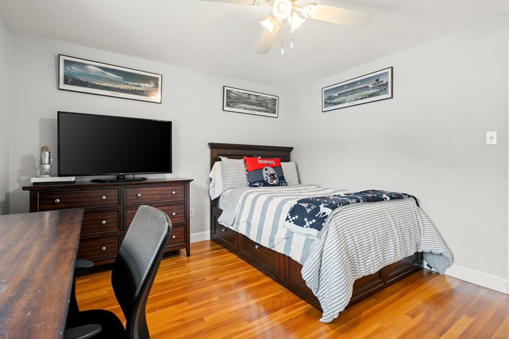 Winchester, Massachusetts 01890, United States, 3 Bedrooms Bedrooms, ,3 BathroomsBathrooms,Residential,Active,191060