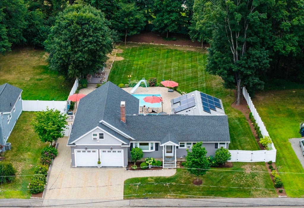 21 Helen Dr, Marlborough, MA Photo #35