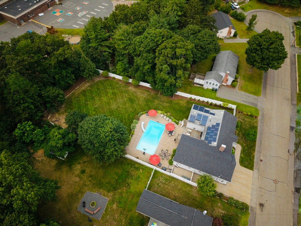 21 Helen Dr, Marlborough, MA Photo #37