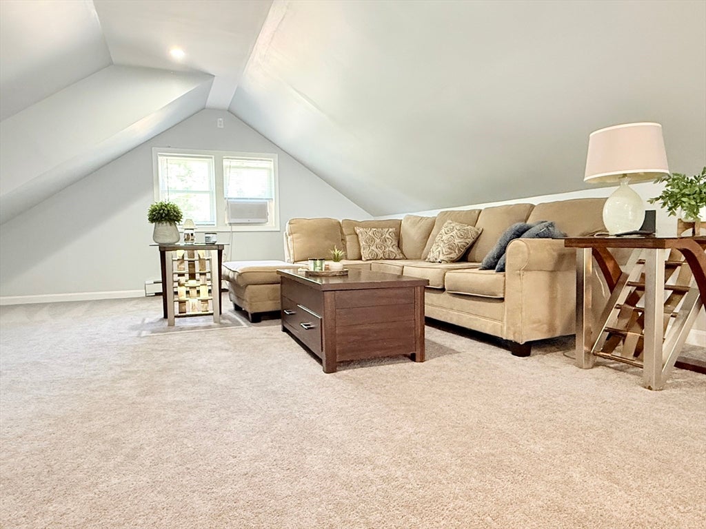 21 Helen Dr, Marlborough, MA Photo #27