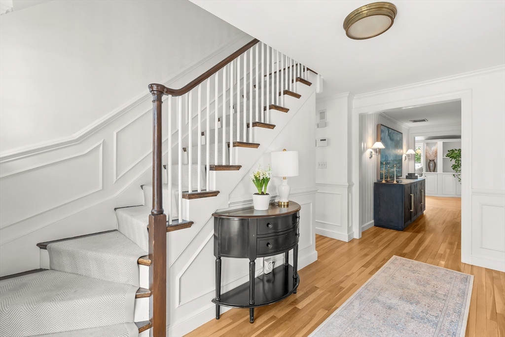 27 Radcliffe Rd