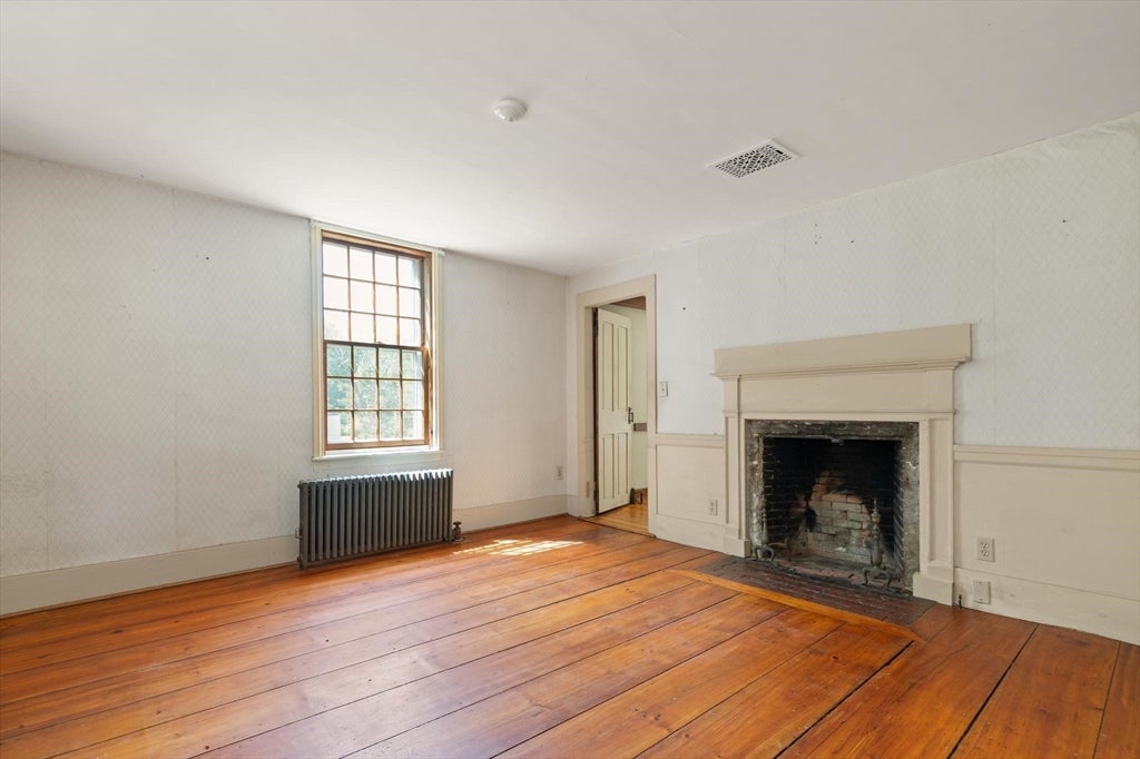 10 Poquanticut Ave, Easton, MA Photo #20
