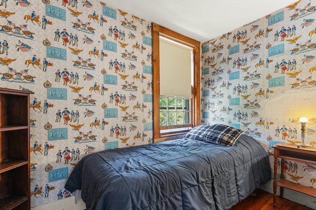 10 Poquanticut Ave, Easton, MA Photo #25