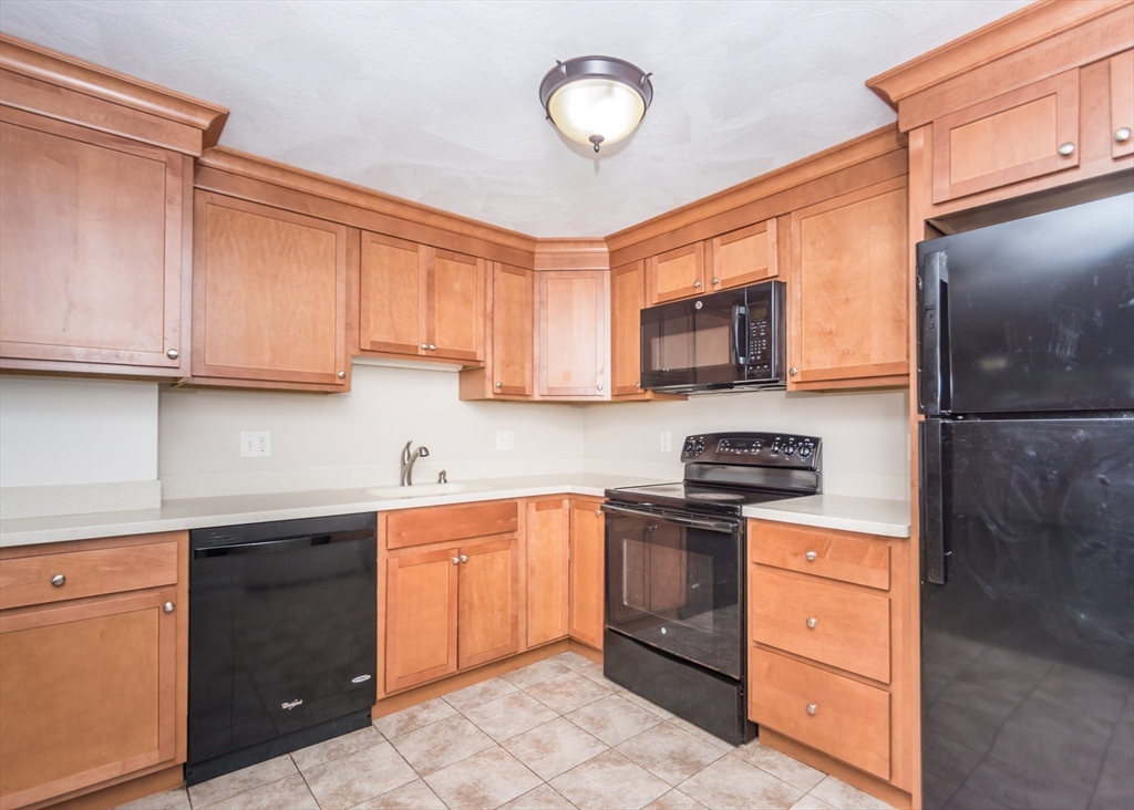 1105 Lexington St 4-1