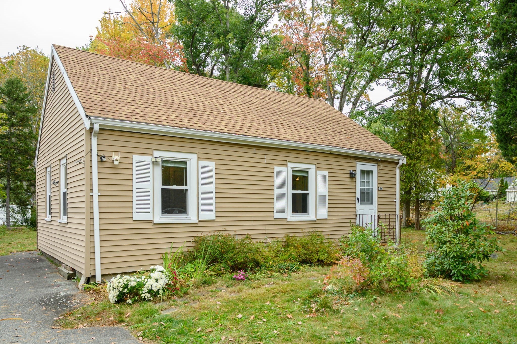 396 Willow St, Stoughton, MA, 396 Willow St, Stoughton, MA Photo #3