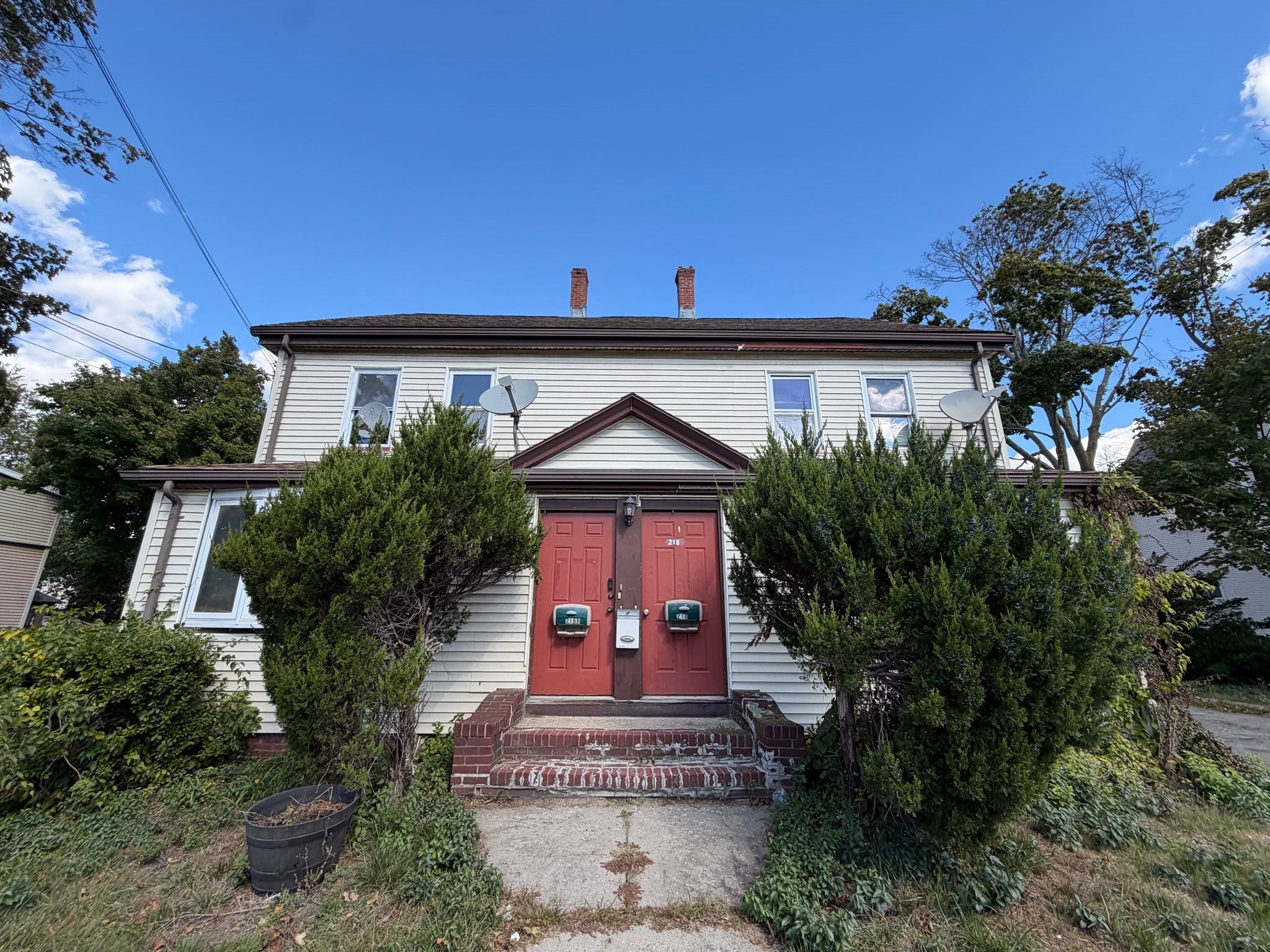 Photo of 218 Riverside Ave, Medford, MA
