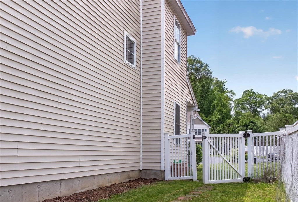 18 Frongillo Farm Rd, Worcester, MA, 18 Frongillo Farm Rd, Worcester, MA Photo #18