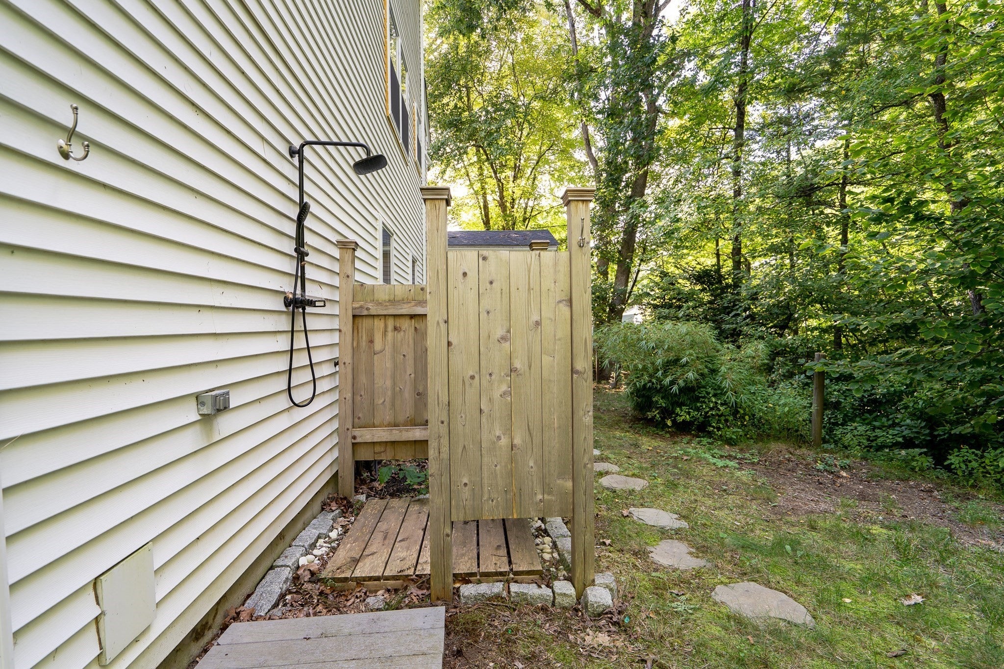 7 Duffield Rd, Hopkinton, MA, 7 Duffield Rd, Hopkinton, MA Photo #5