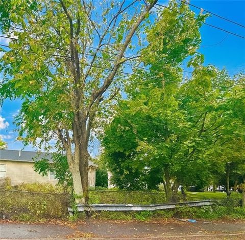 Photo of 462 Prairie Ave, Providence, RI 02905 (MLS # 73463090)