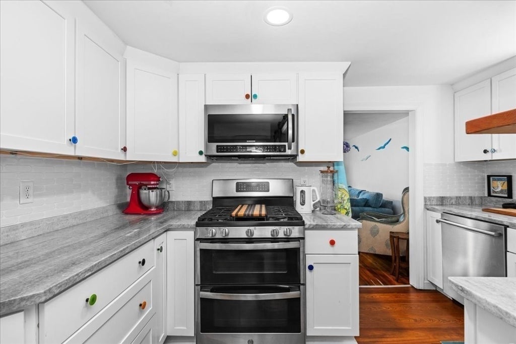 147 Sycamore St, New Bedford, MA, 147 Sycamore St, New Bedford, MA Photo #7