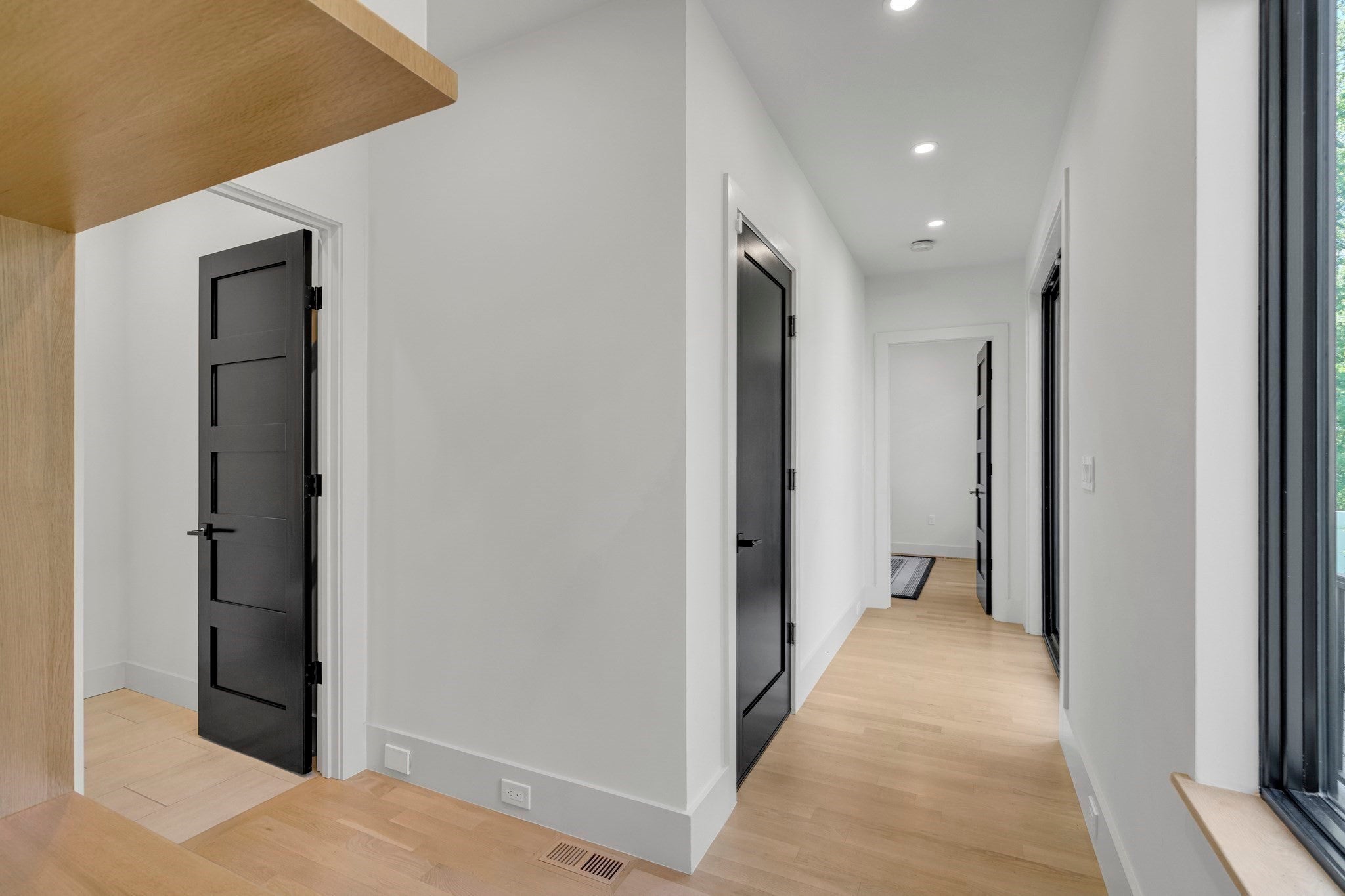 1242-1244 Beacon St #1242, Newton, MA, 1242-1244 Beacon St #1242, Newton, MA Photo #6