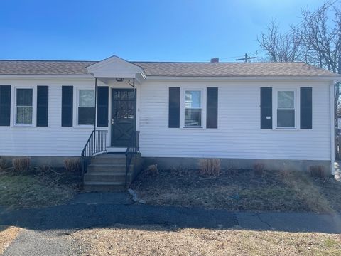 11 Leavitt Street Hingham MA 02043