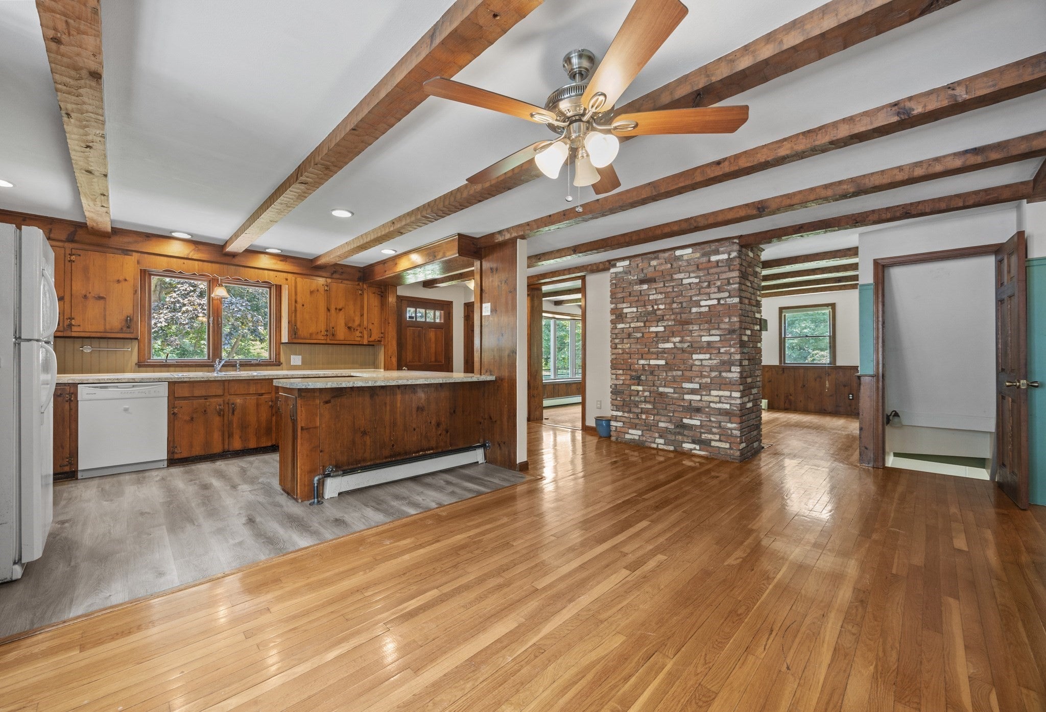 6 Crocker St, Middleboro, MA, 6 Crocker St, Middleboro, MA Photo #6