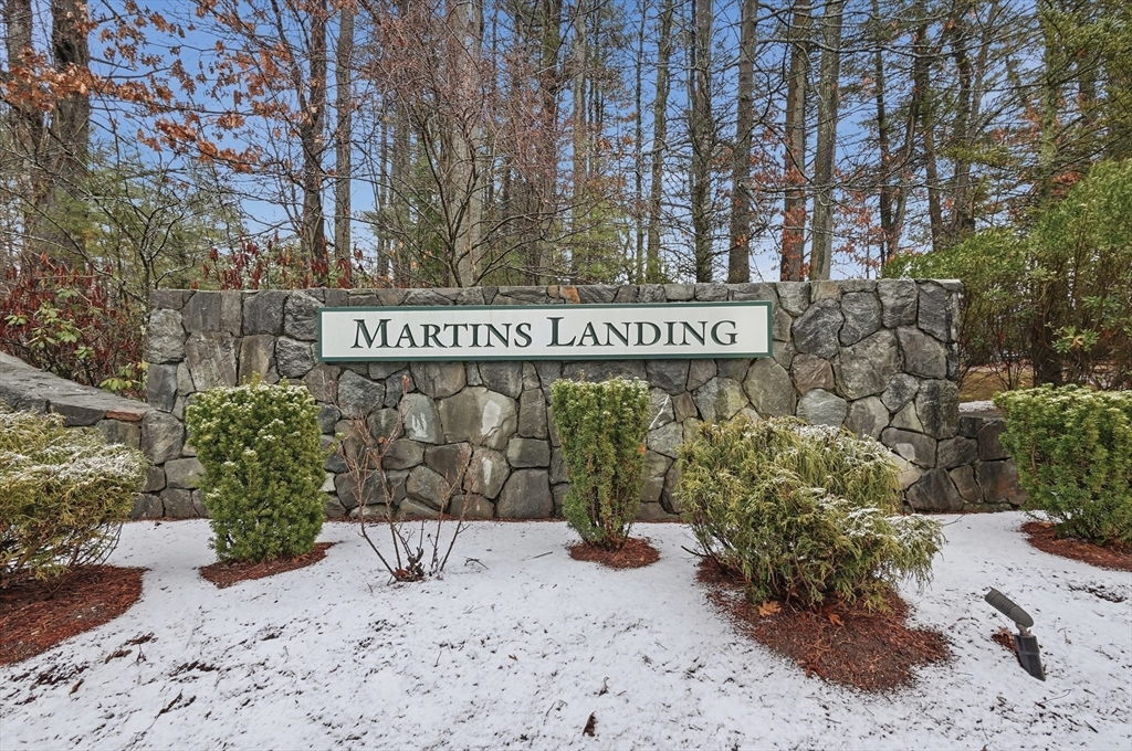 320 Martins Landing 108