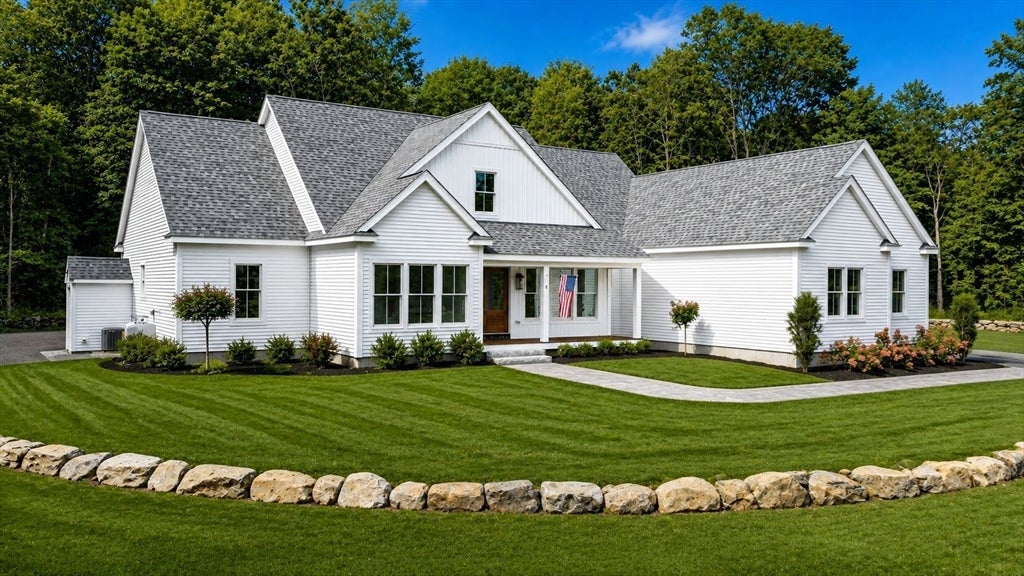 4 Hadley Heights Way