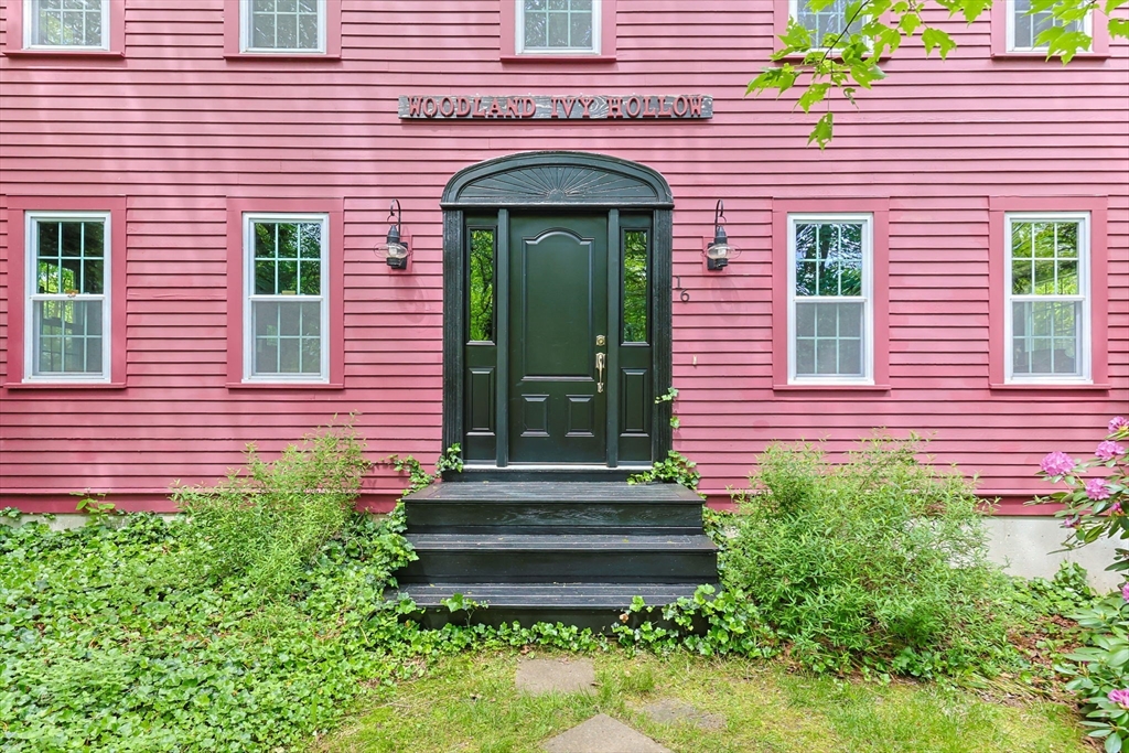 16 Grand Oak Rd