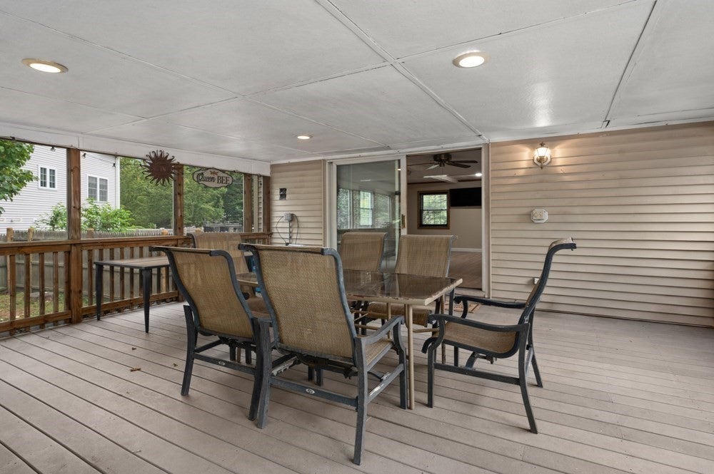 128 Collins St, Danvers, MA, 128 Collins St, Danvers, MA Photo #15