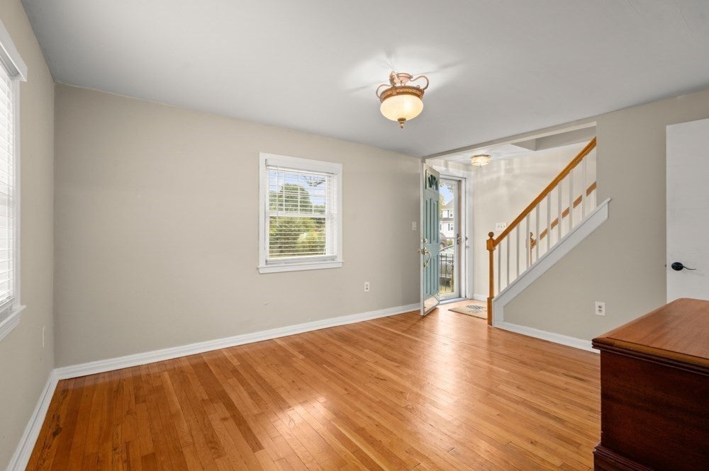 128 Collins St, Danvers, MA, 128 Collins St, Danvers, MA Photo #11