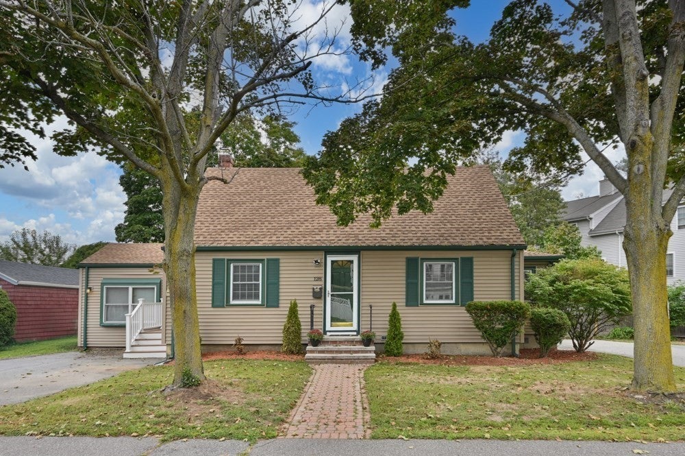 128 Collins St, Danvers, MA, 128 Collins St, Danvers, MA Photo #1