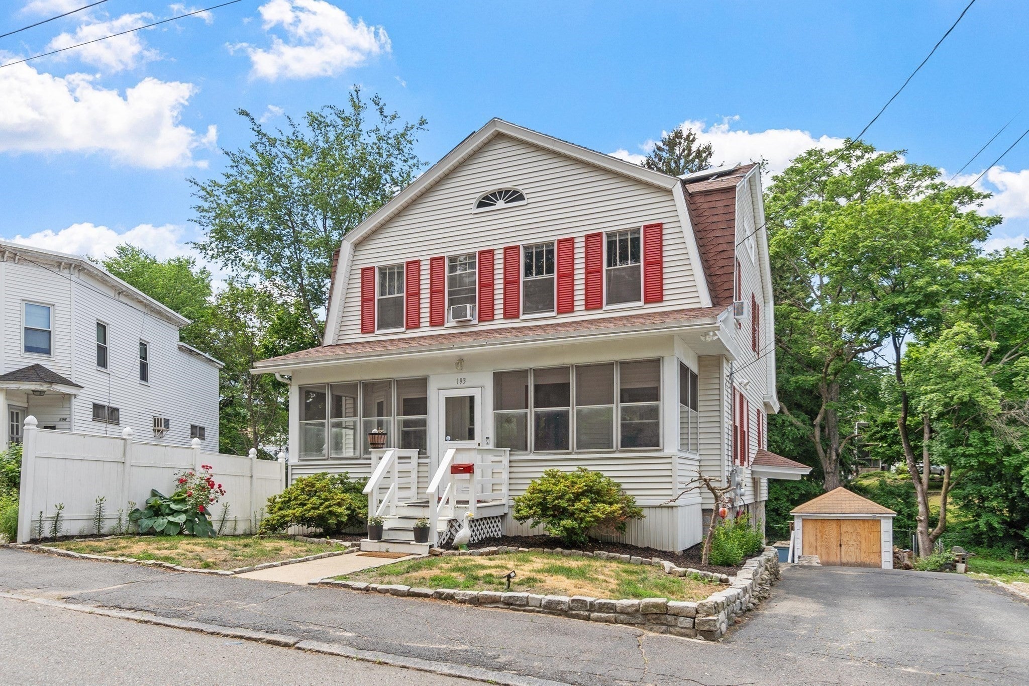 193 Milk St - Photo 4