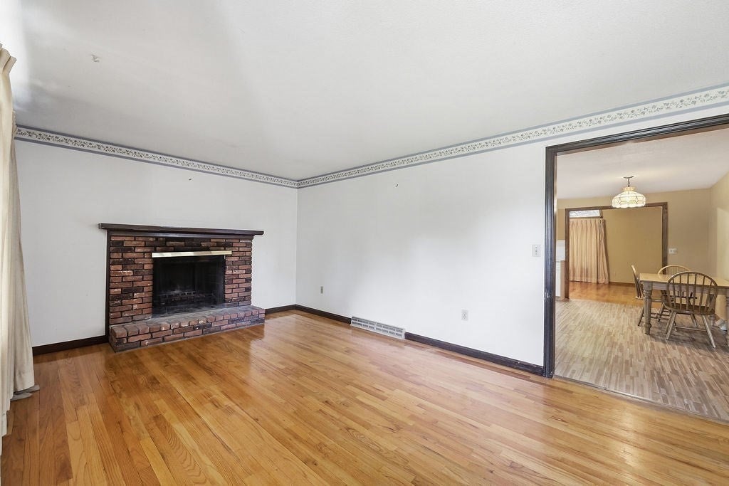 617 River Rd, Agawam, MA, 617 River Rd, Agawam, MA Photo #3