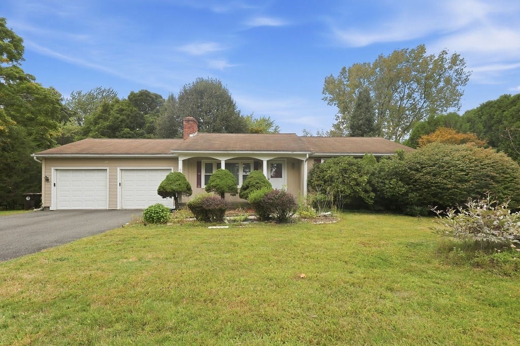 617 River Rd, Agawam, MA, 617 River Rd, Agawam, MA Photo #2