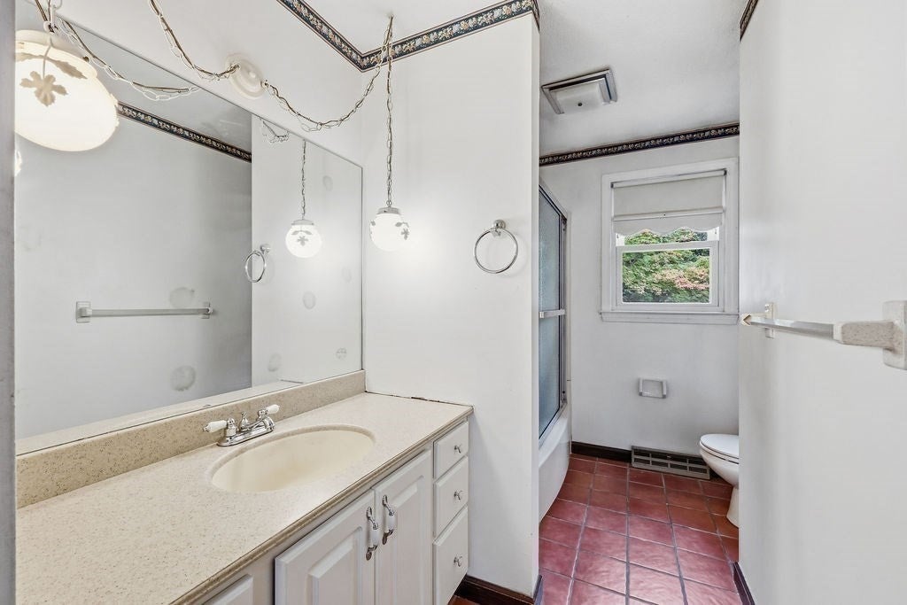 617 River Rd, Agawam, MA, 617 River Rd, Agawam, MA Photo #15