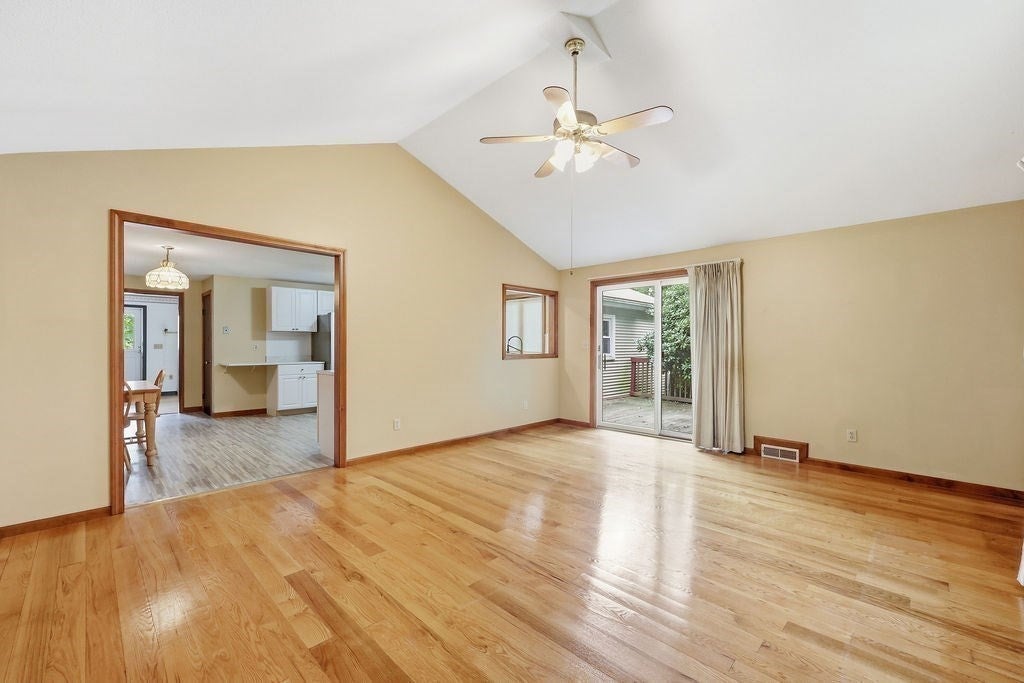 617 River Rd, Agawam, MA, 617 River Rd, Agawam, MA Photo #11