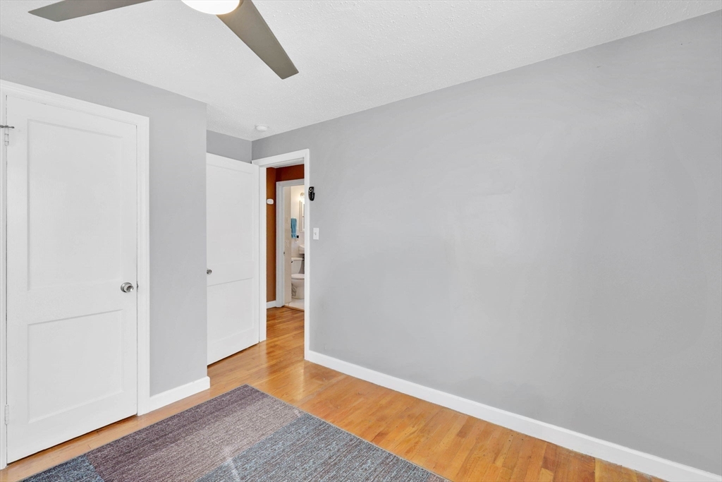 101 Frontenac Street, Chicopee, MA Photo #25