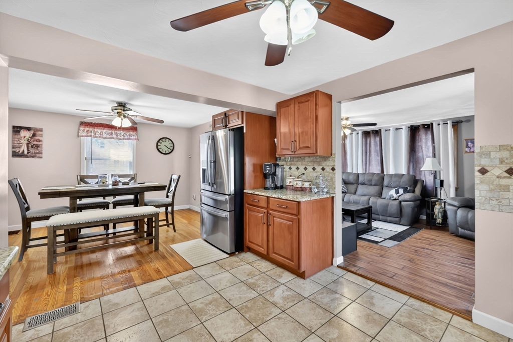 101 Frontenac Street, Chicopee, MA Photo #7