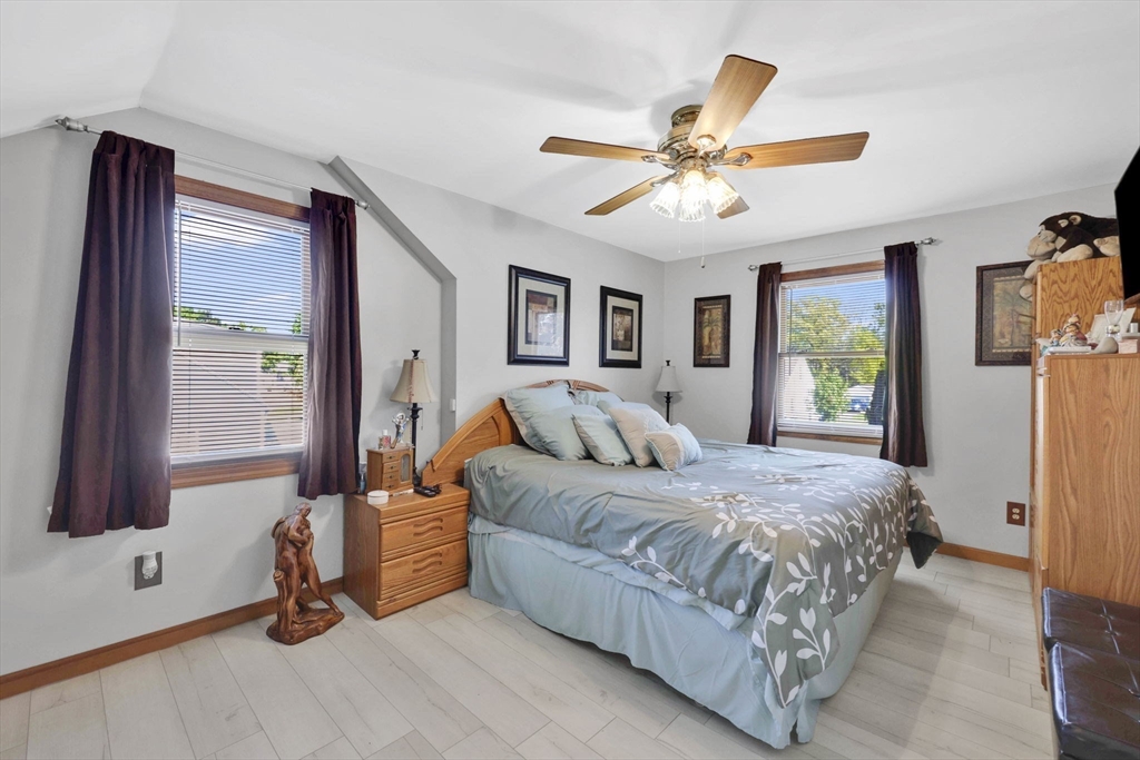 101 Frontenac Street, Chicopee, MA Photo #14