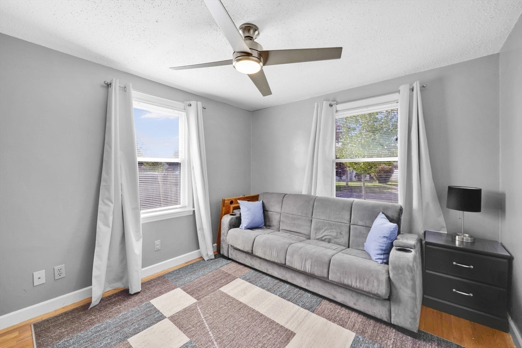 101 Frontenac Street, Chicopee, MA Photo #26