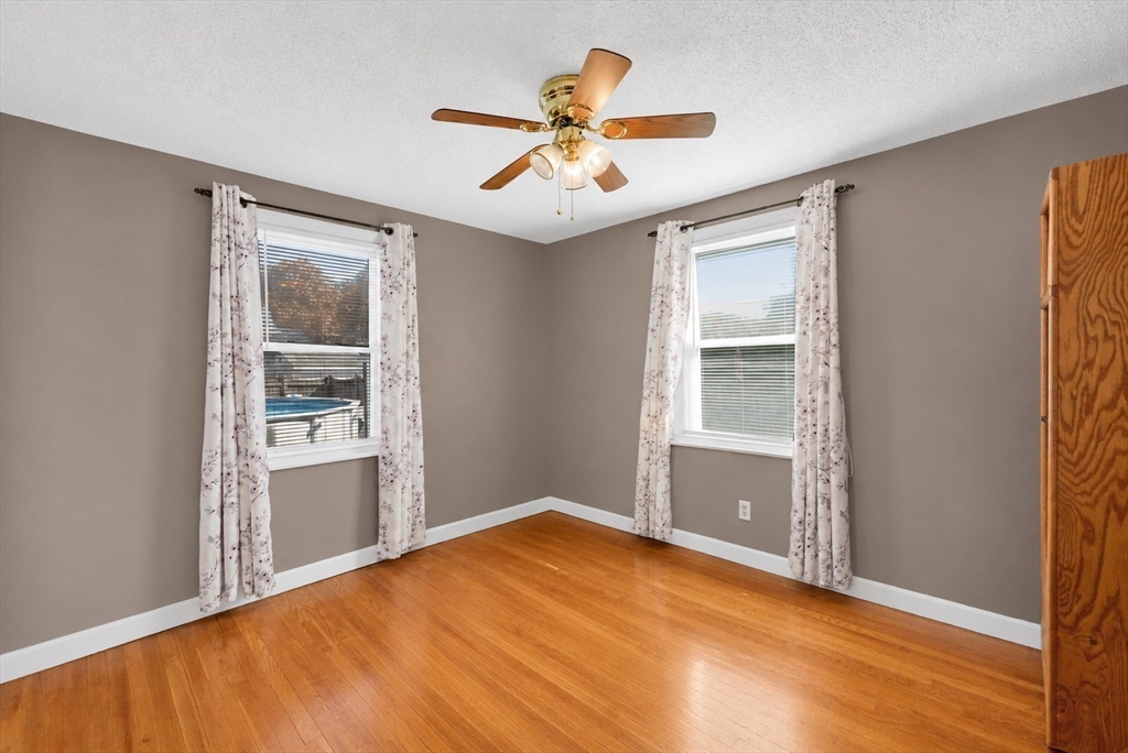 101 Frontenac Street, Chicopee, MA Photo #18