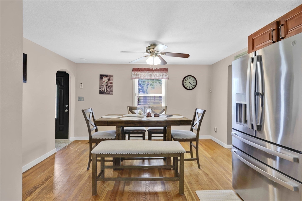 101 Frontenac Street, Chicopee, MA Photo #8