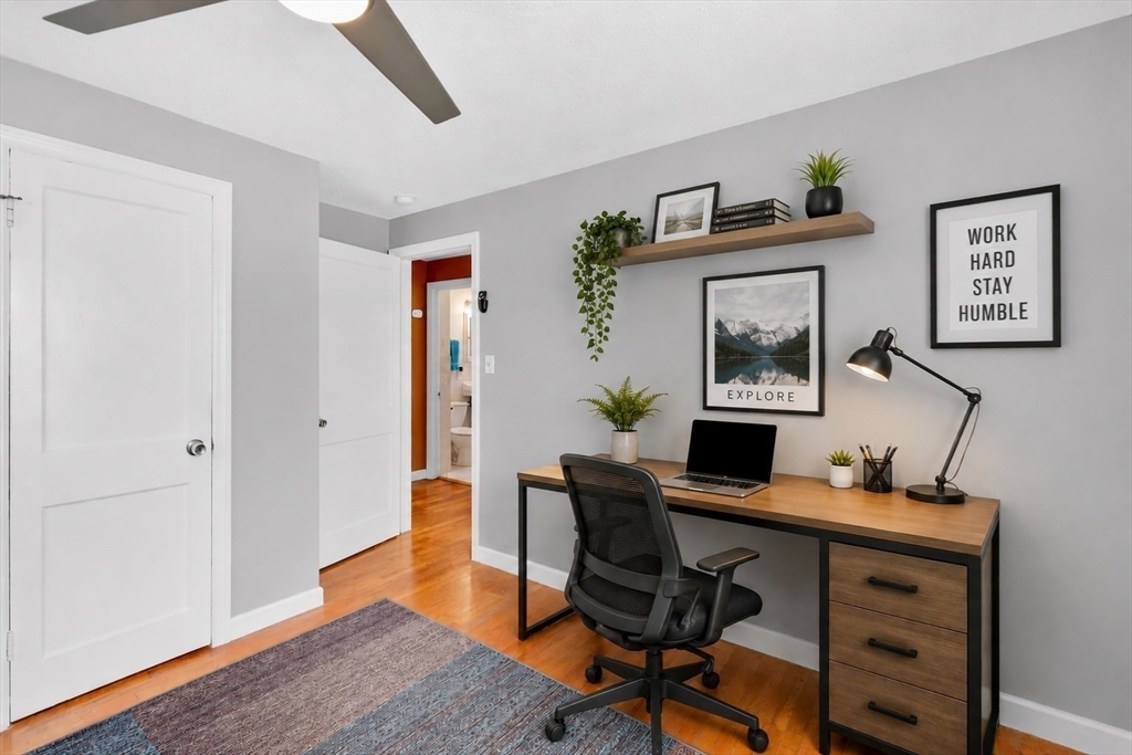 101 Frontenac Street, Chicopee, MA Photo #24