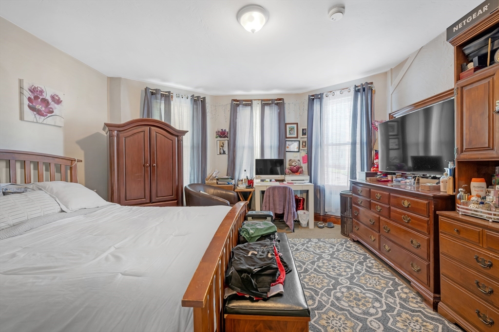14 Mendon St, Worcester, MA Photo #8