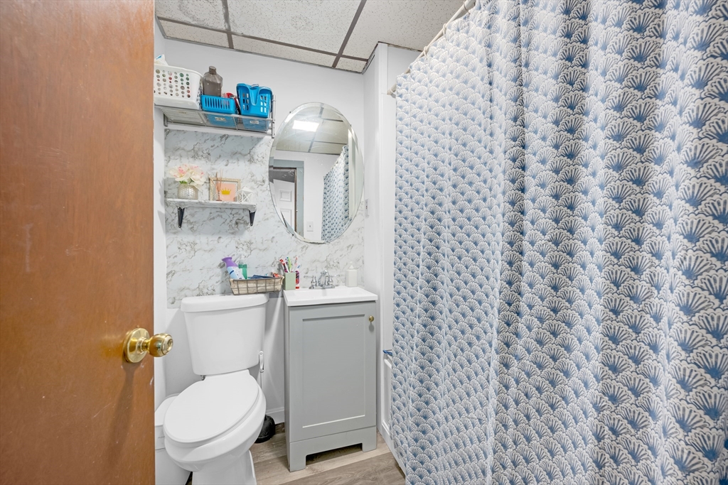 14 Mendon St, Worcester, MA Photo #9