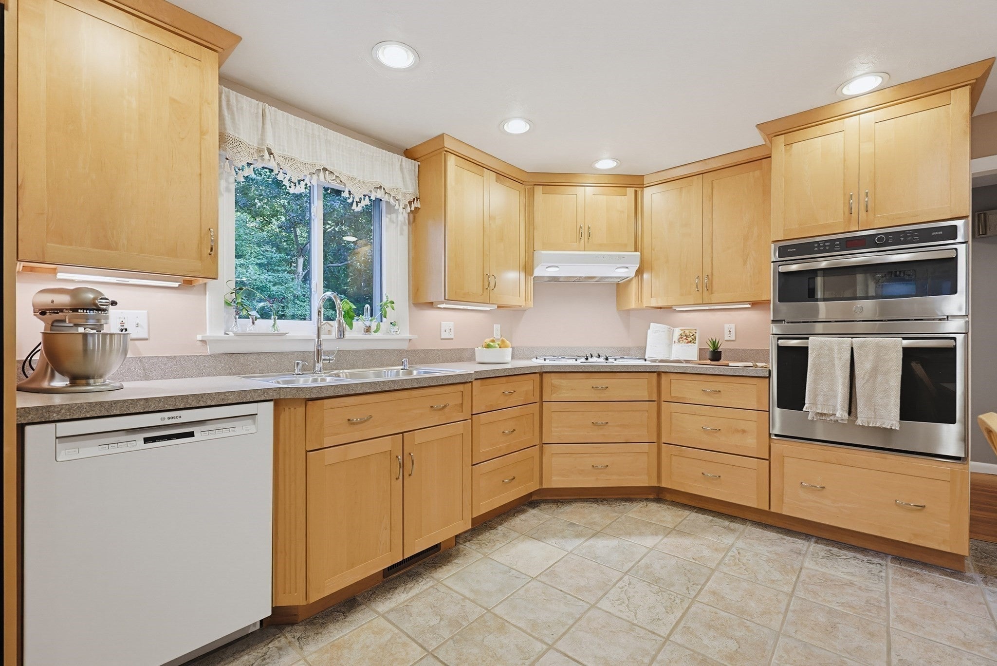 19 Polley Rd, Westford, MA, 19 Polley Rd, Westford, MA Photo #13
