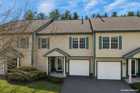 Photo of 18 Deborah Lane #18, Dover, NH 03820 (MLS # 73519769)