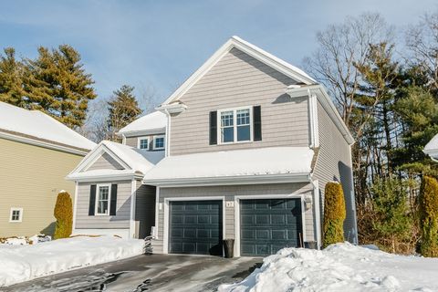 47 Surrey Ln East Bridgewater MA 02333
