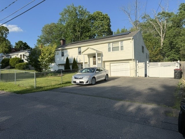 91 Drew Ave