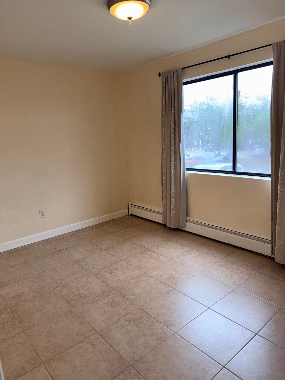 262 E Haverhill St #2, Lawrence, MA, 262 E Haverhill St #2, Lawrence, MA Photo #8